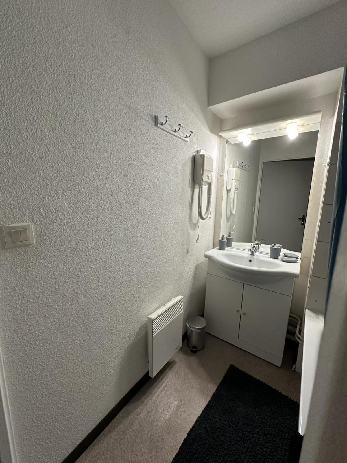 Ararat Apartment Lourdes